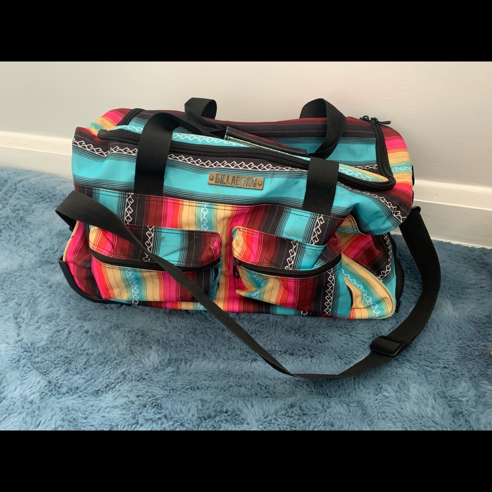 Billabong rolling bag